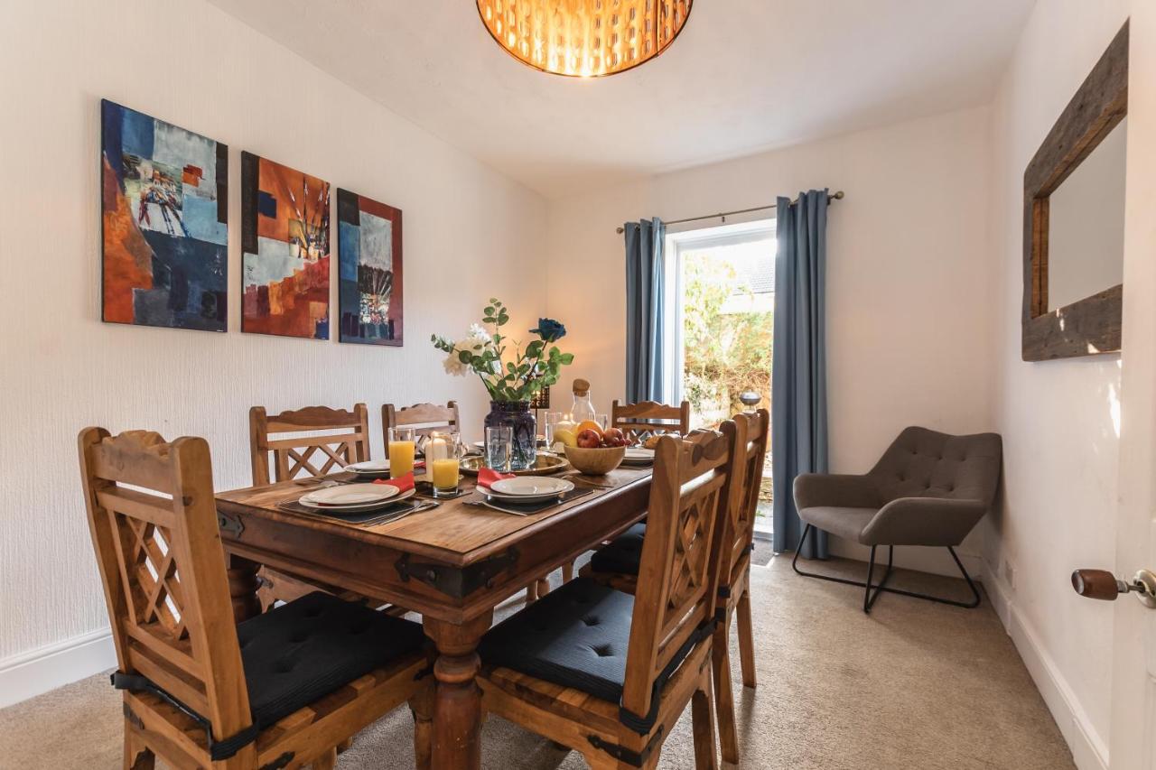 3-Bedroom House L Fast Wi-Fi L Garden L Newly Decorated L Close To Shops And Restaurants Bournemouth Eksteriør bilde